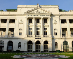 DE LA SALLE UNIVERSITY