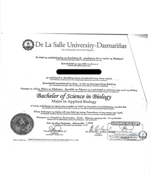 DE LA SALLE UNIVERSITY