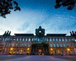 UNIVERSITY OF SANTO TOMAS